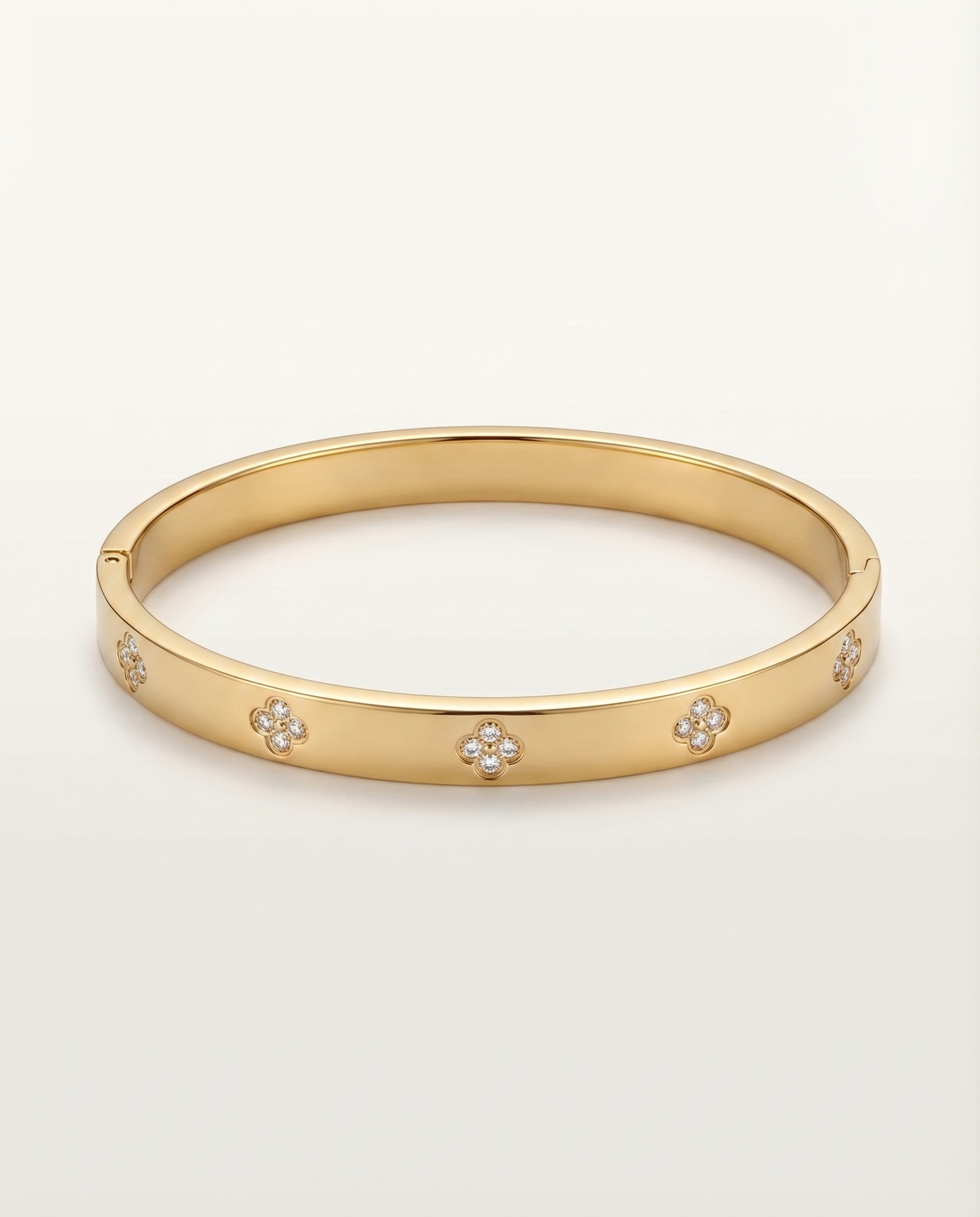 BRACELET — ORNEMENT
