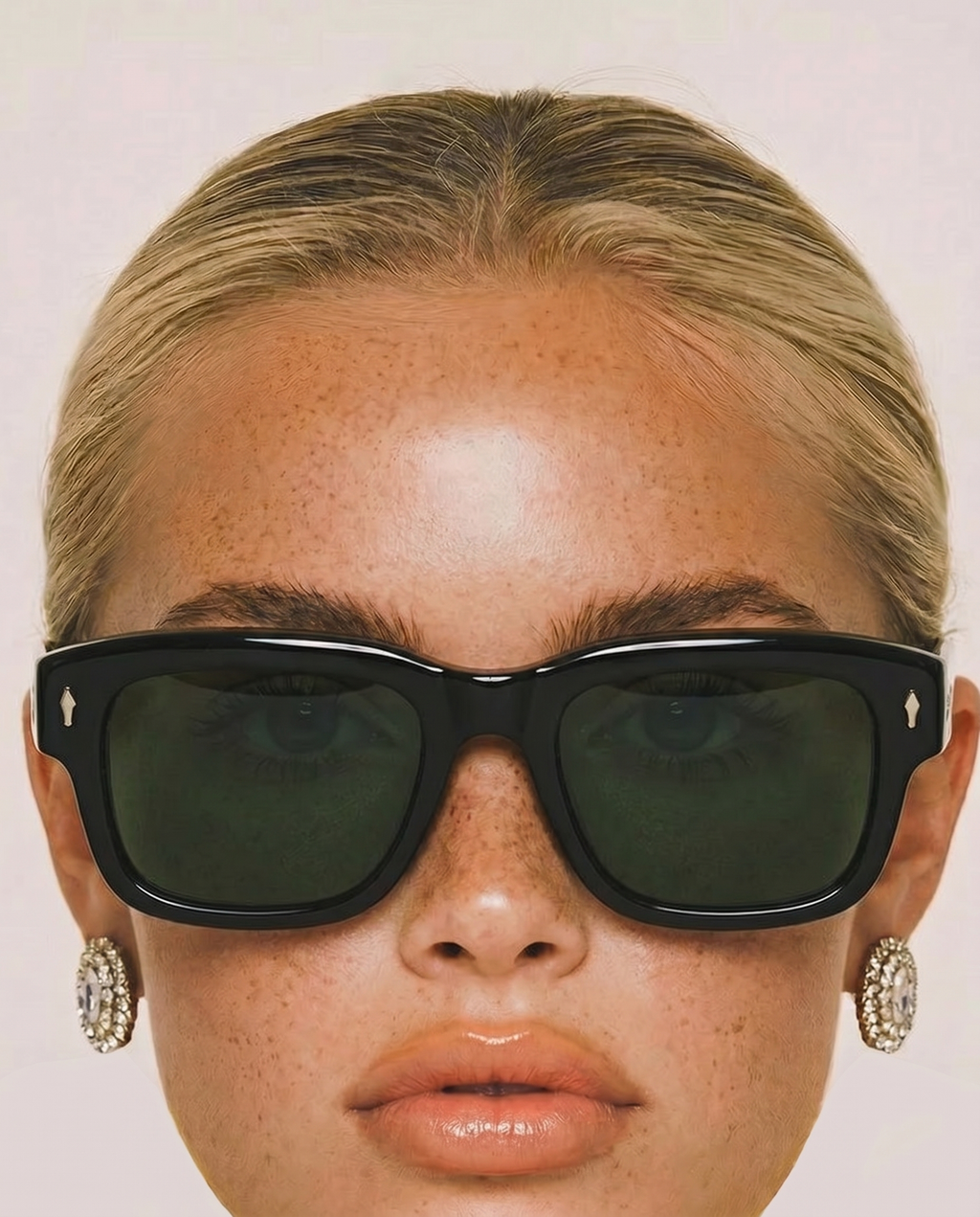 LUNETTES — STRATA